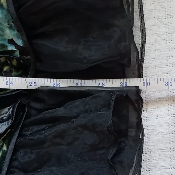 Manyus Vintage 100% Silk Burnout Velvet Skirt With Tulle Lining Ruffle Hem Small - Picture 6 of 10